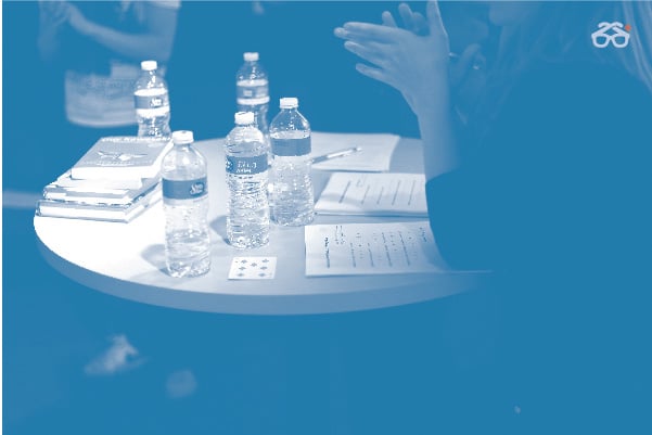 Why you should volunteer at conferences